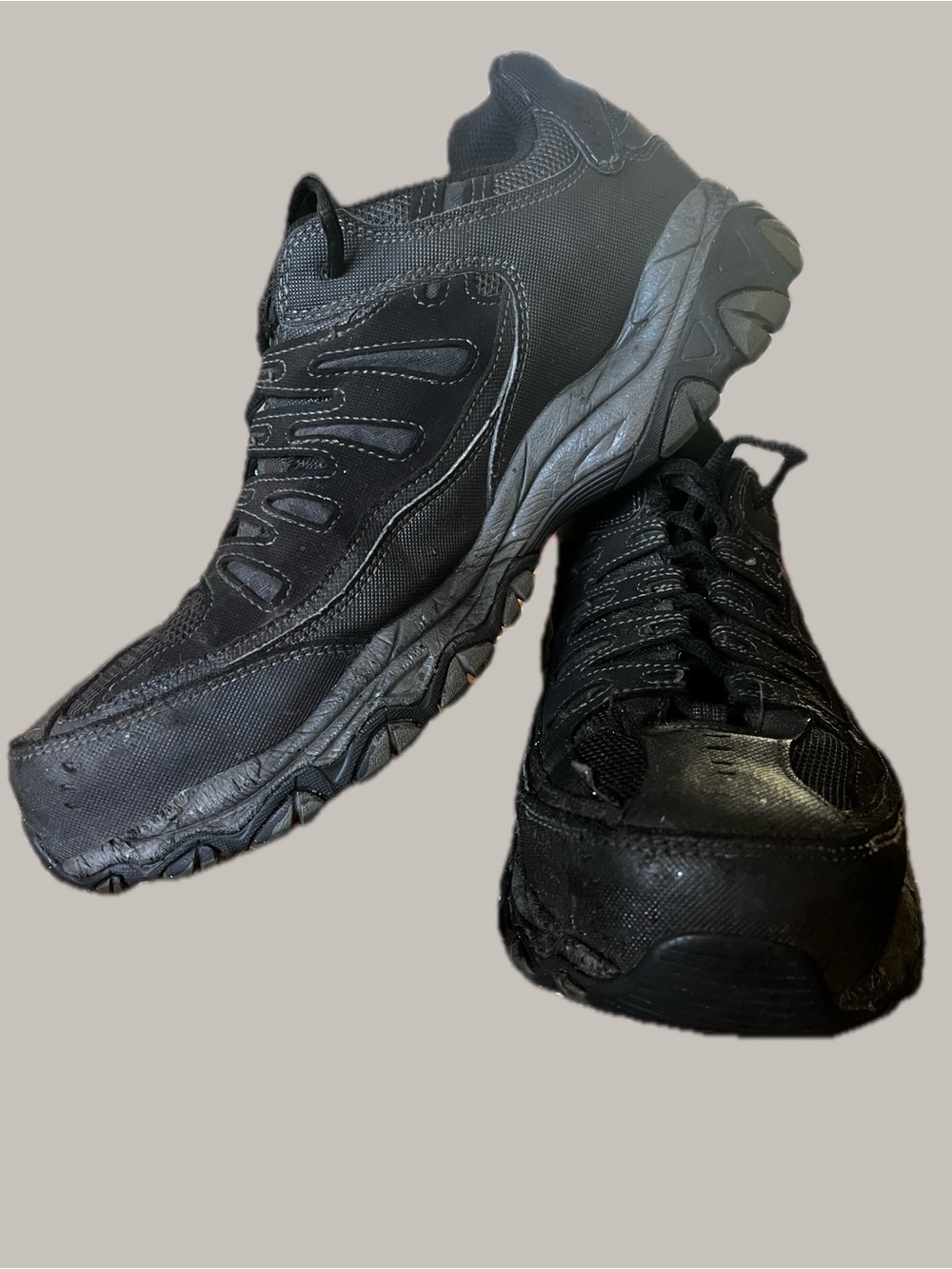 Men's steel toe All-Black Trail Sneakers - Durable Everyday Comfort